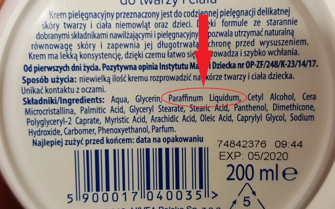 9. substancja ropopochodna Paraffinum Liquidum Parafina ciekła w kosmetykach dla dzieci i niemowląt Matka Aptekarka